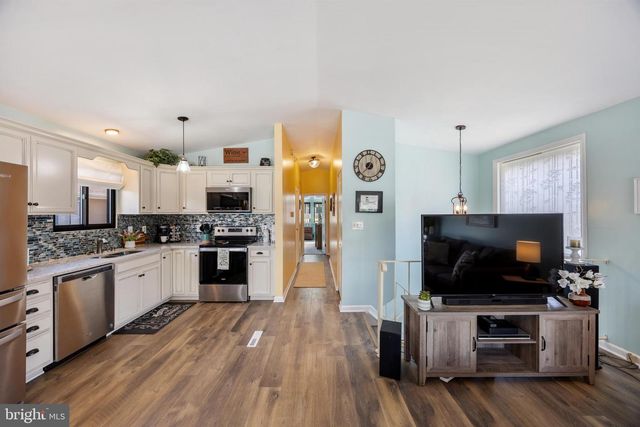 802 WATERVIEW DR, Orchard Beach, MD 21226