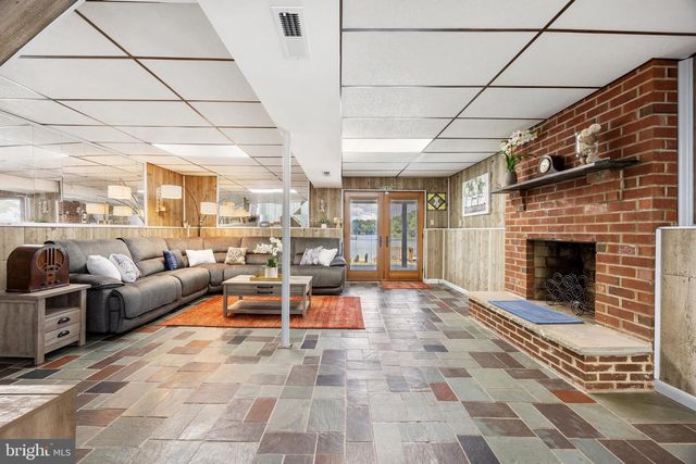 802 WATERVIEW DR, Orchard Beach, MD 21226