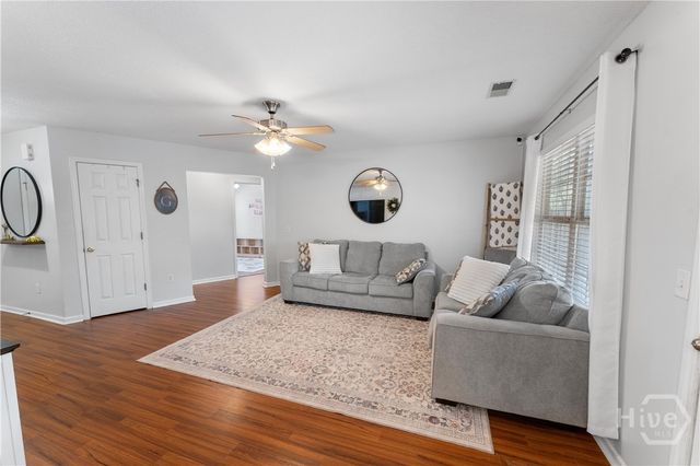 125 Knotty Pine Circle, Springfield, GA 31329