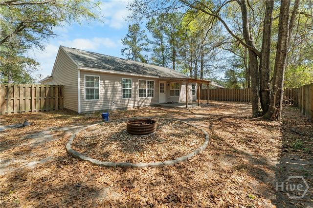 125 Knotty Pine Circle, Springfield, GA 31329