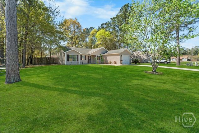 125 Knotty Pine Circle, Springfield, GA 31329