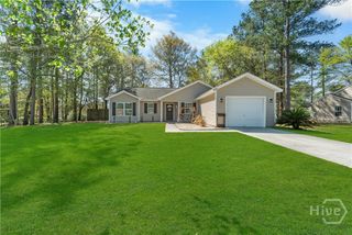 125 Knotty Pine Circle, Springfield, GA 31329
