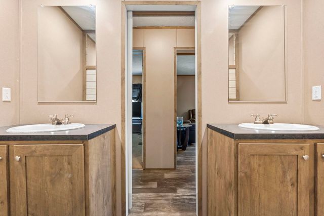 5467 Highway 66, Loris, SC 29569