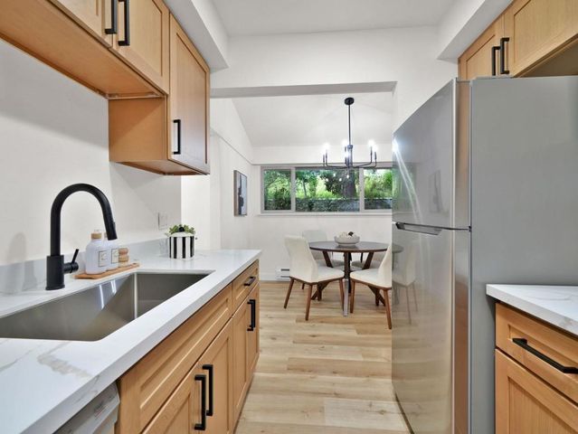 500 W Middlefield Road 170, Mountain View, CA 94043