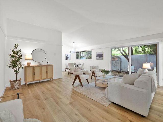 500 W Middlefield Road 170, Mountain View, CA 94043