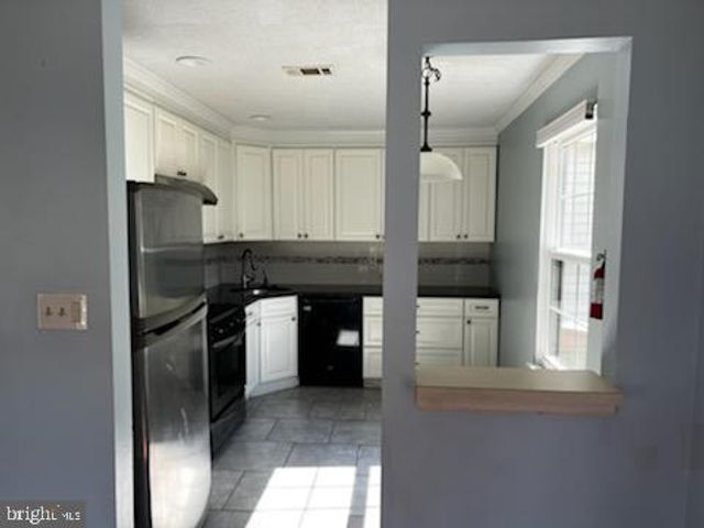 59 ONEILL, Lawrenceville, NJ 08648