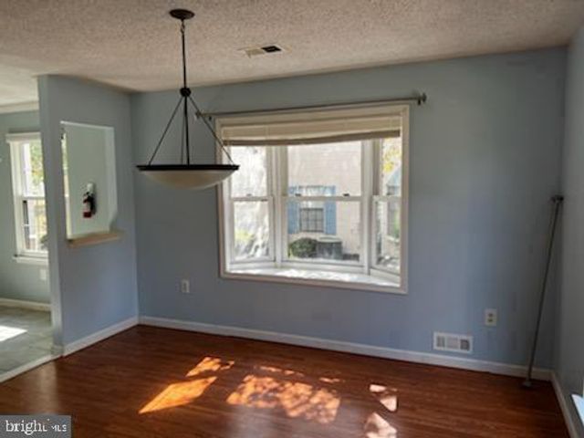 59 ONEILL, Lawrenceville, NJ 08648