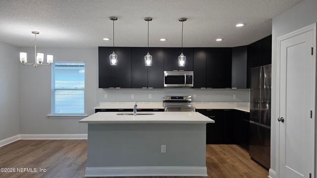 6652 VAN GUNDY Road, Jacksonville, FL 32208