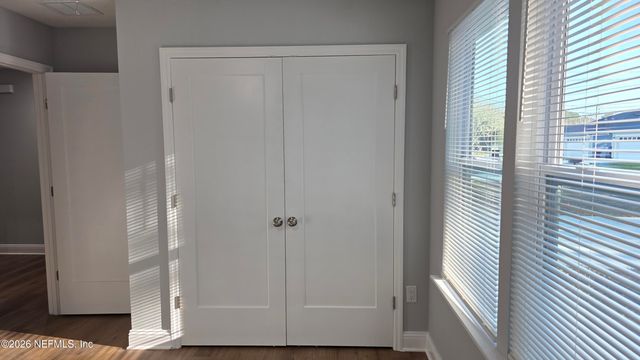 6652 VAN GUNDY Road, Jacksonville, FL 32208