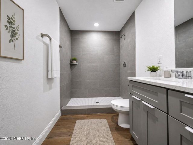 6652 VAN GUNDY Road, Jacksonville, FL 32208