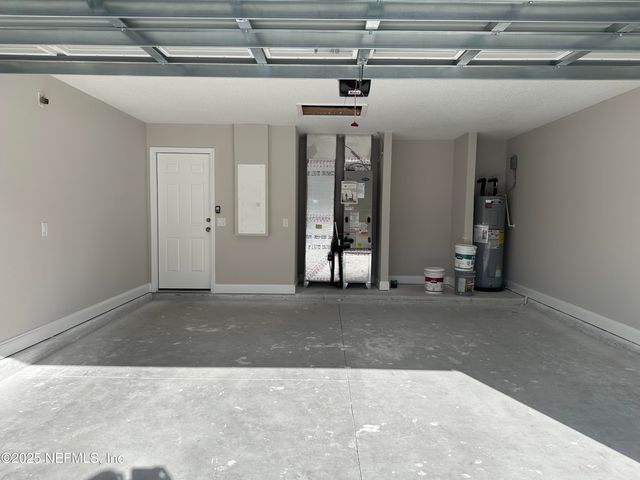 6652 VAN GUNDY Road, Jacksonville, FL 32208
