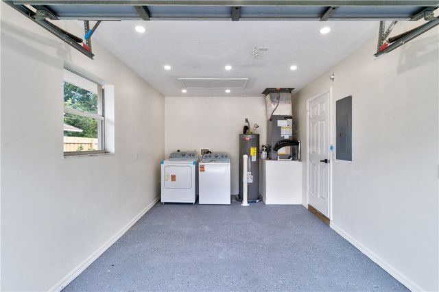 674 30th Avenue SW, Vero Beach, FL 32968