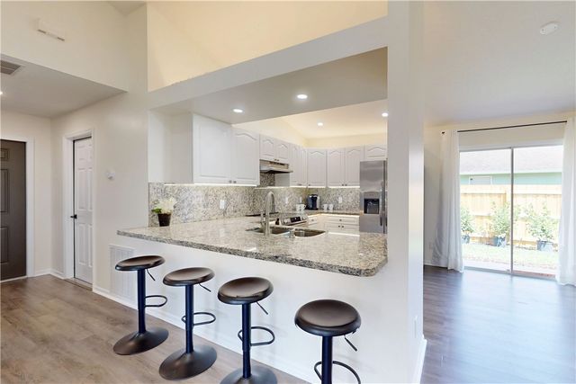 674 30th Avenue SW, Vero Beach, FL 32968