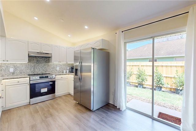 674 30th Avenue SW, Vero Beach, FL 32968