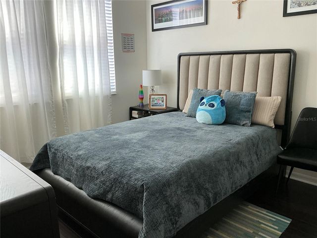 1002 BERRY LEAF COURT, Apopka, FL 32703