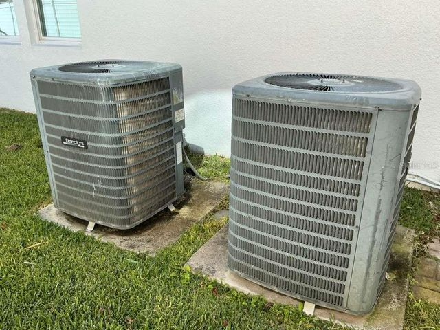 1002 BERRY LEAF COURT, Apopka, FL 32703