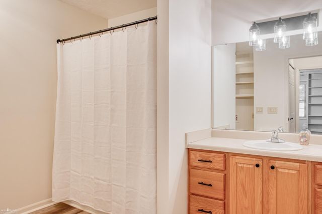 914 Chipman Lane, Owosso, MI 48867