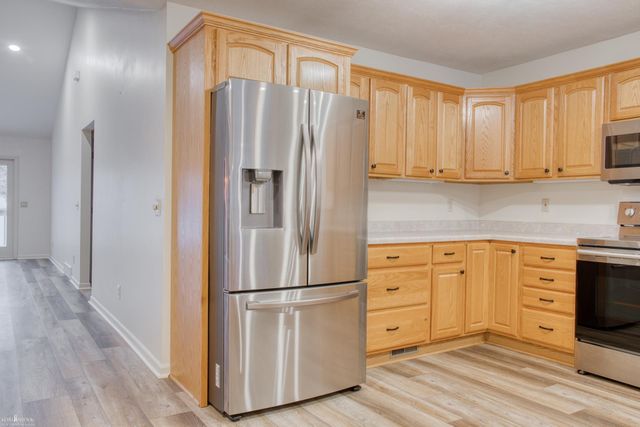 914 Chipman Lane, Owosso, MI 48867