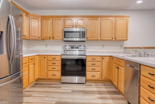 914 Chipman Lane, Owosso, MI 48867