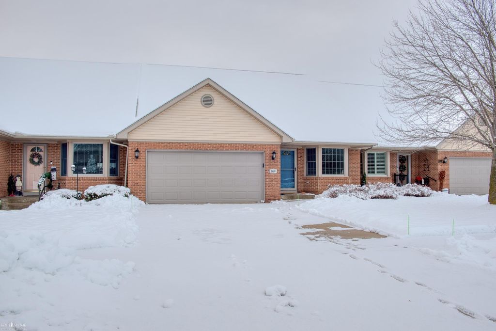 914 Chipman Lane, Owosso, MI 48867