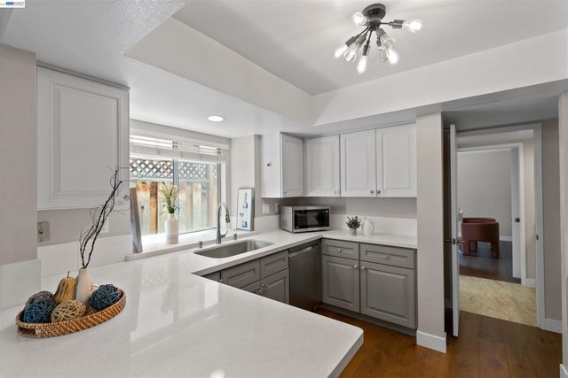 6159 Corte Padre, Pleasanton, CA 94566