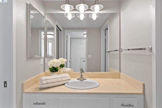 6159 Corte Padre, Pleasanton, CA 94566