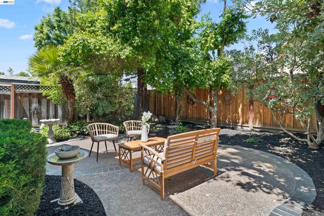 6159 Corte Padre, Pleasanton, CA 94566