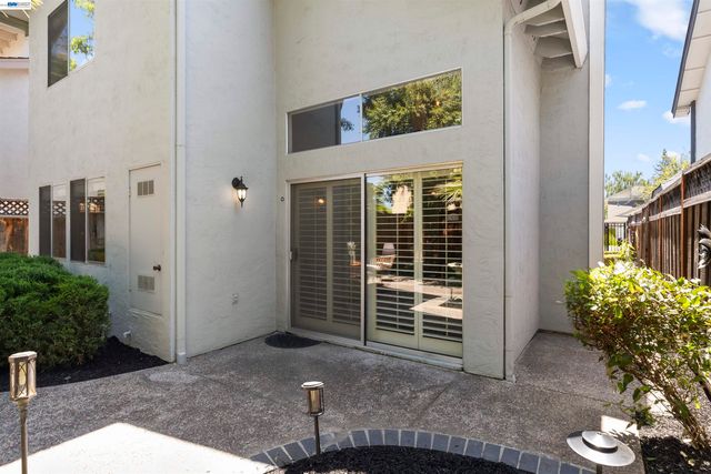 6159 Corte Padre, Pleasanton, CA 94566