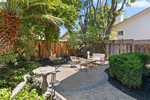 6159 Corte Padre, Pleasanton, CA 94566