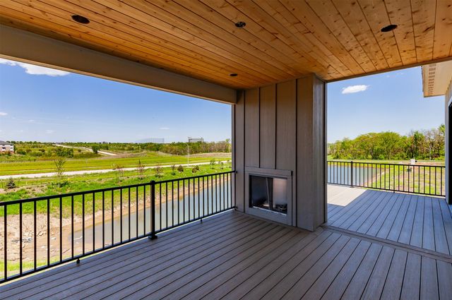 8265 Edgewood Court, West Des Moines, IA 50266