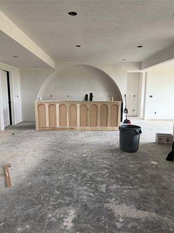 8265 Edgewood Court, West Des Moines, IA 50266