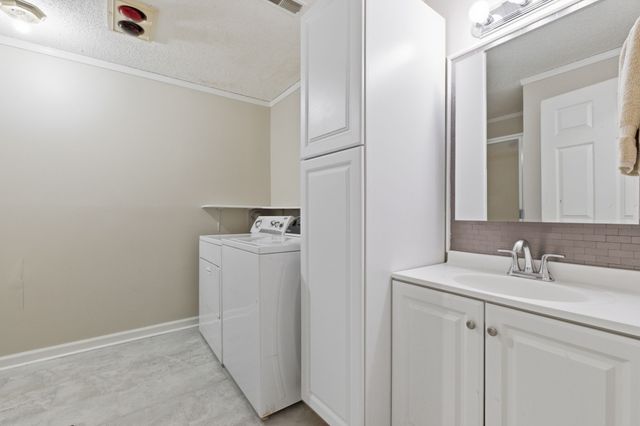 403 Concord Rd, Lebanon, TN 37087