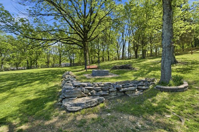 403 Concord Rd, Lebanon, TN 37087
