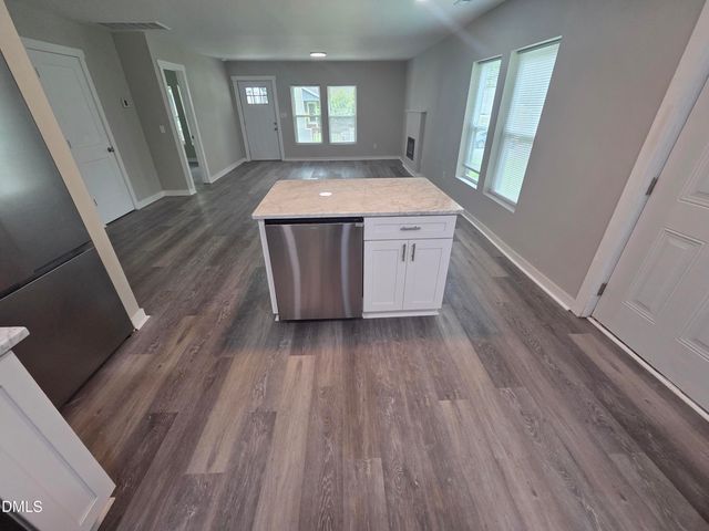 523 E Nelson Avenue, Wake Forest, NC 27587