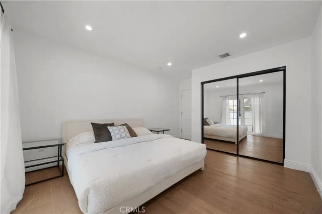 9150 Zelzah Avenue, Northridge, CA 91325