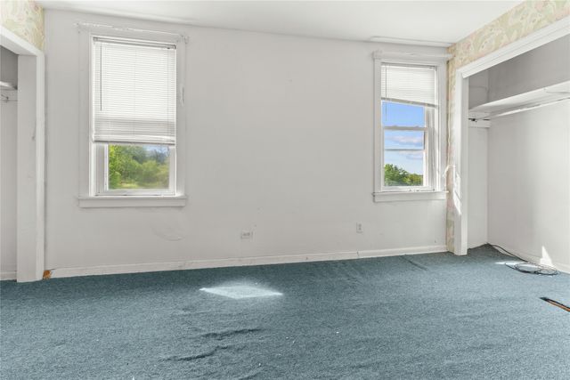 2640 KOSIOREK Drive, Erie, PA 16509