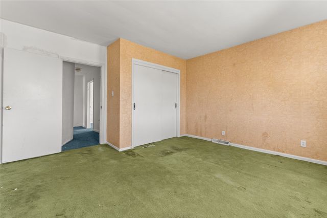 2640 KOSIOREK Drive, Erie, PA 16509