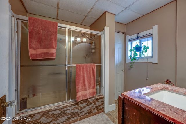 4322 Lowe Road, Toledo, OH 43612