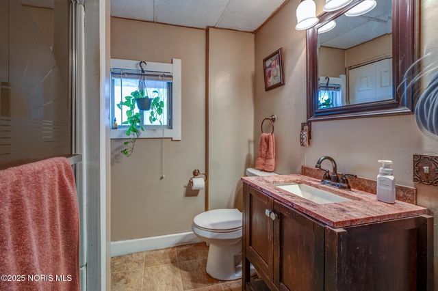 4322 Lowe Road, Toledo, OH 43612