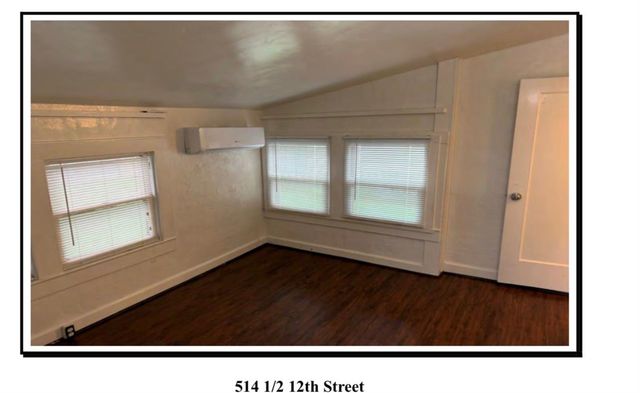 512 12th St, Modesto, CA 95354