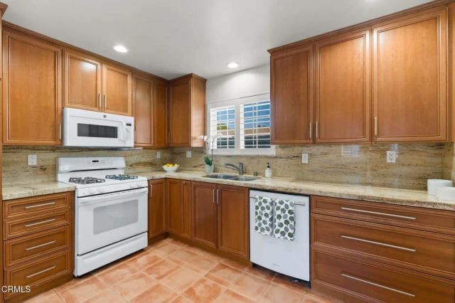 2554 Neptune Place, Port Hueneme, CA 93041