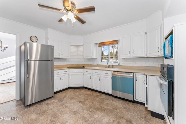 50 Hillcrest Drive, Sand Lake, NY 12018