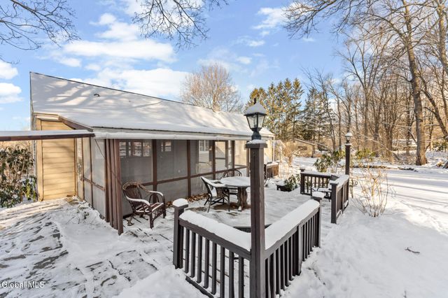 50 Hillcrest Drive, Sand Lake, NY 12018