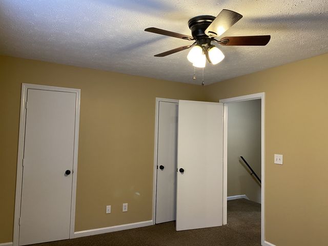 3865 Northeast Dr Apt A, Clarksville, TN 37040