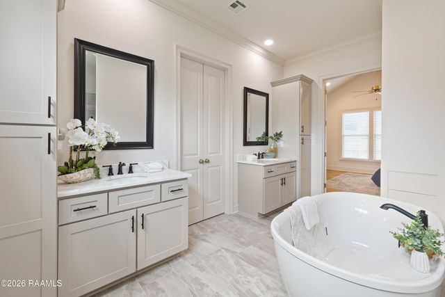 220 Timber Mill Street, Lafayette, LA 70508