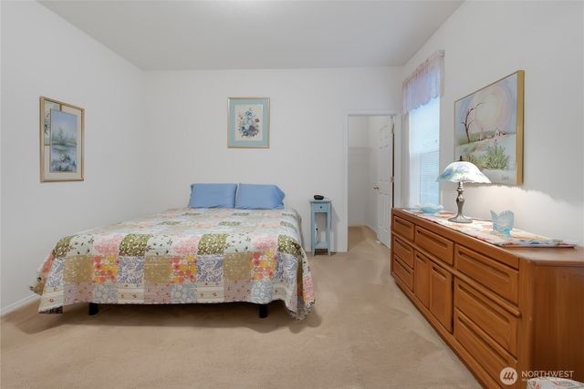 8235 Sweetbrier Loop SE, Olympia, WA 98513