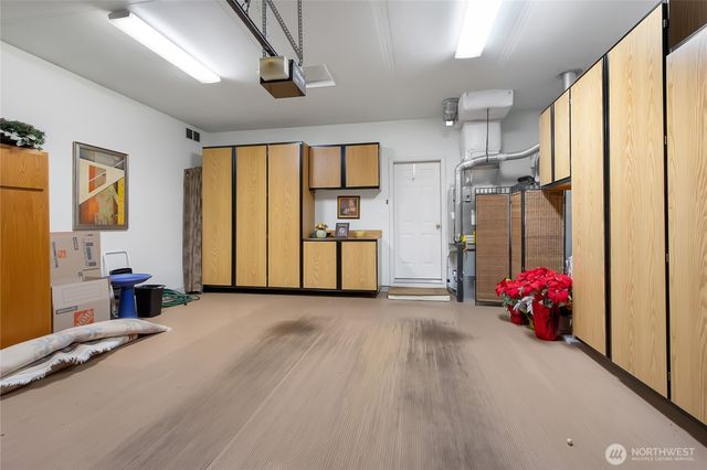 8235 Sweetbrier Loop SE, Olympia, WA 98513