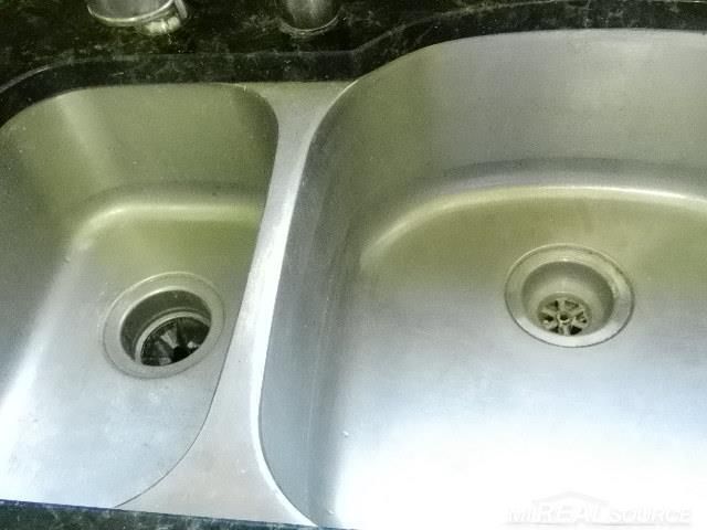 2000 Pearl Avenue, Warren, MI 48091