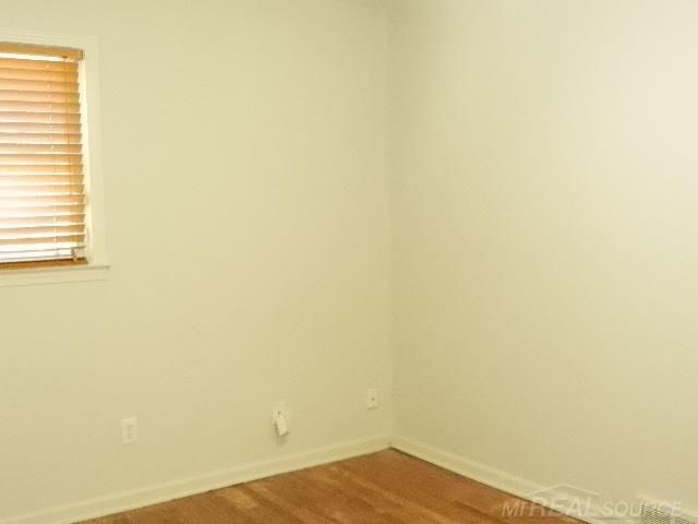 2000 Pearl Avenue, Warren, MI 48091