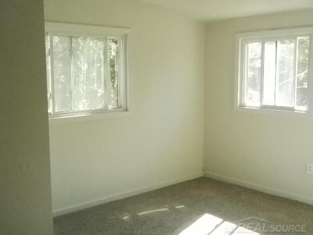 2000 Pearl Avenue, Warren, MI 48091